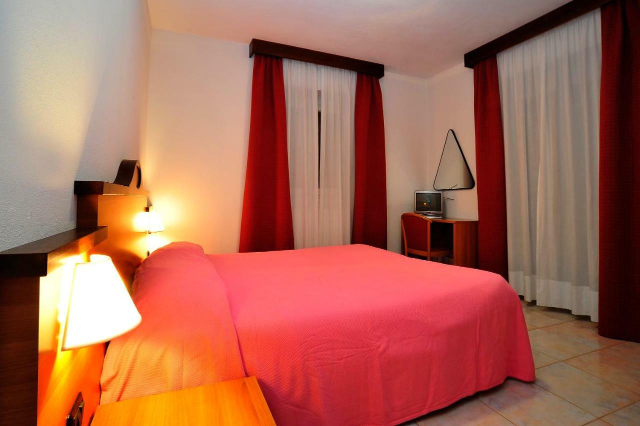 Hotel Ristorante Sasso Remenno Val Masino Экстерьер фото