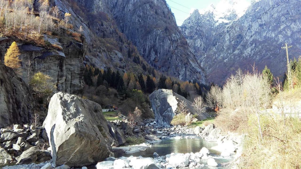 Hotel Ristorante Sasso Remenno Val Masino Экстерьер фото