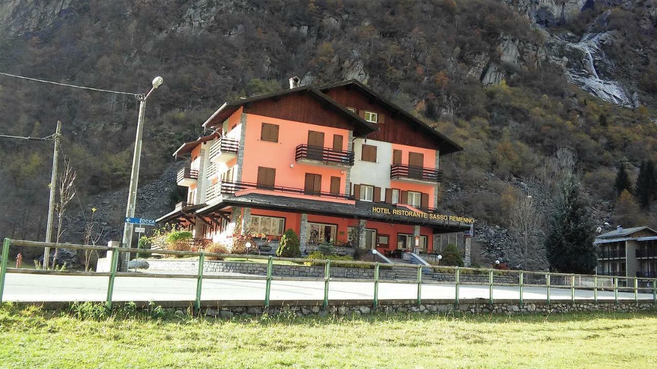 Hotel Ristorante Sasso Remenno Val Masino Экстерьер фото